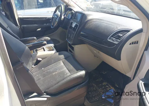 2014 Chrysler Town & Country Touring z USA, uszkodzony, nr VIN 2C4RC1BG0ER247126